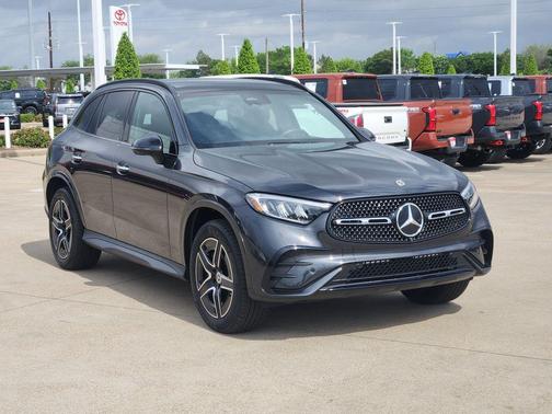 2025 Mercedes-Benz GLC 300 Base