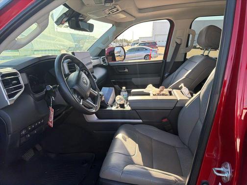 2023 Toyota Tundra Hybrid Limited