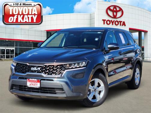 2022 Kia Sorento LX