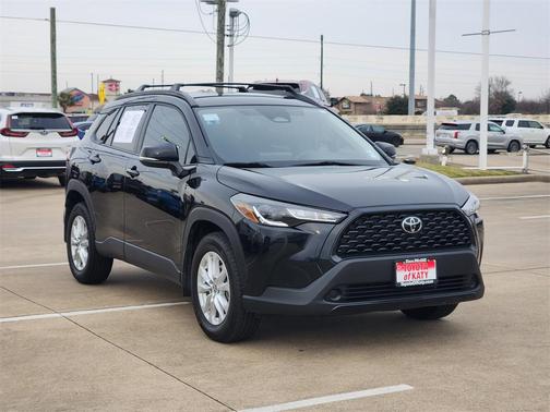 2025 Toyota Corolla Cross LE