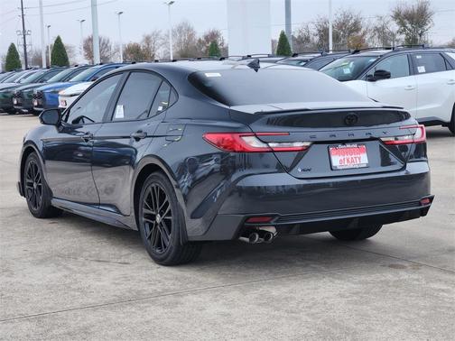 Underground 2026 Toyota Camry SE