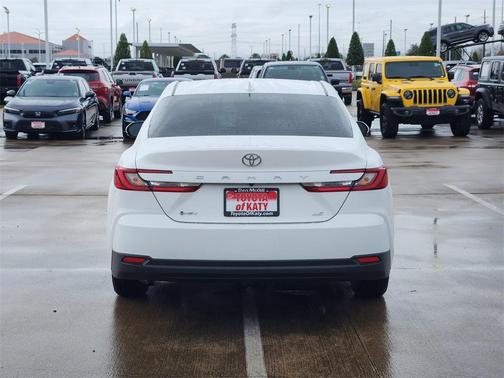 2026 Toyota Camry LE