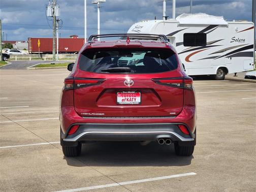 2024 Toyota Highlander XSE