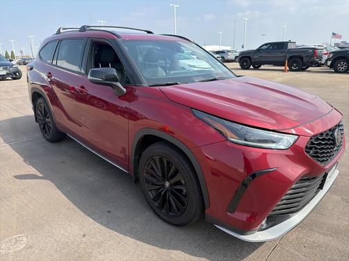 2024 Toyota Highlander XSE