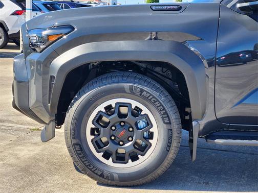 2025 Toyota 4Runner TRD Off Road