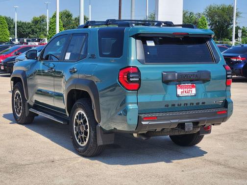 Everest 2026 Toyota 4Runner TRD Off Road Premium