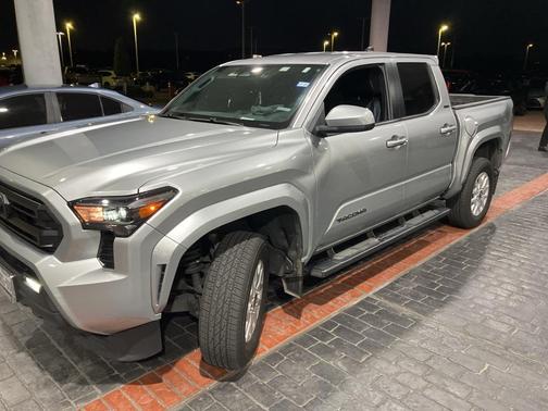 2024 Toyota Tacoma SR5