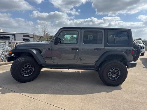 2021 Jeep Wrangler Unlimited Sport Altitude