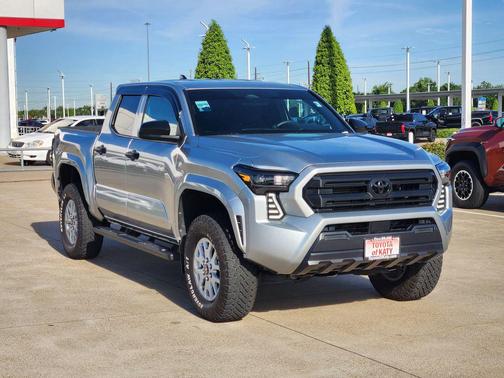 2024 Toyota Tacoma SR