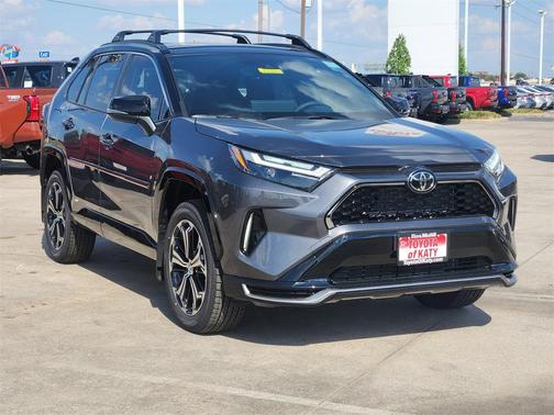 2025 Toyota RAV4 Hybrid SE