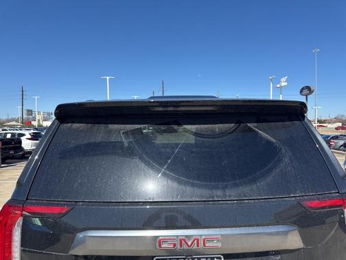 2021 GMC Yukon 4WD AT4