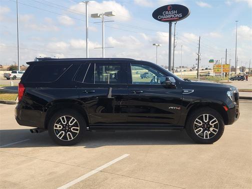 2021 GMC Yukon 4WD AT4