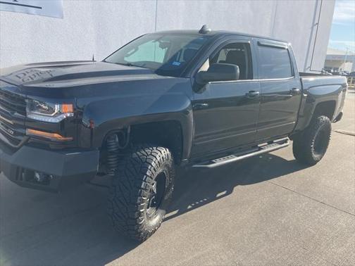 2017 Chevrolet Silverado 1500 2LT