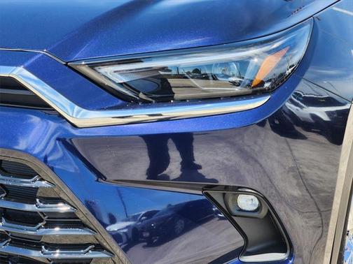 2025 Toyota Grand Highlander Platinum