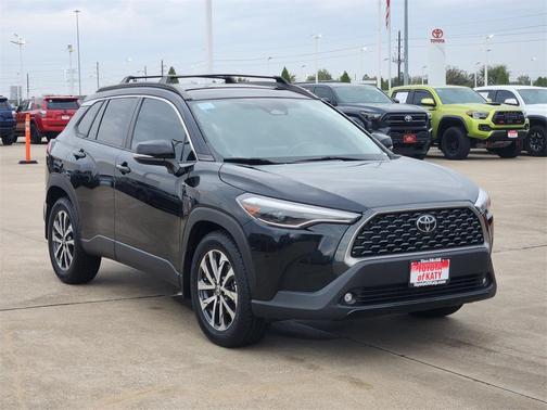 2023 Toyota Corolla Cross XLE