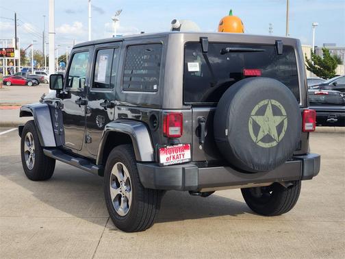 2017 Jeep Wrangler Unlimited Sahara