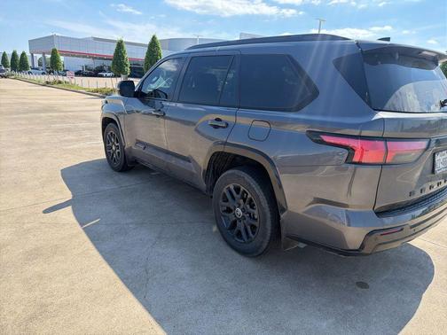 Magnetic Gray Metallic 2024 Toyota Sequoia Platinum