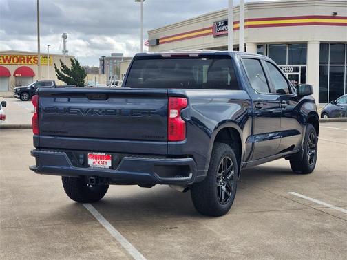 2023 Chevrolet Silverado 1500 Custom