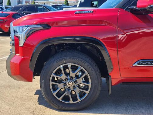 2026 Toyota Tundra Hybrid Platinum