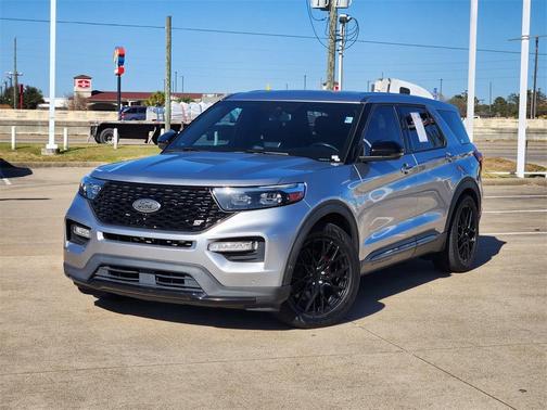 2021 Ford Explorer ST