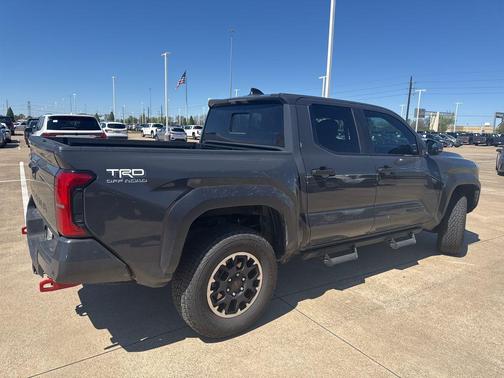 2025 Toyota Tacoma TRD Off-Road