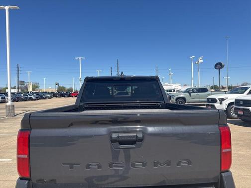 2025 Toyota Tacoma TRD Off-Road