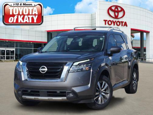 Gun Metallic 2023 Nissan Pathfinder SL FWD
