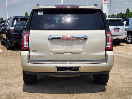 2016 GMC Yukon Denali