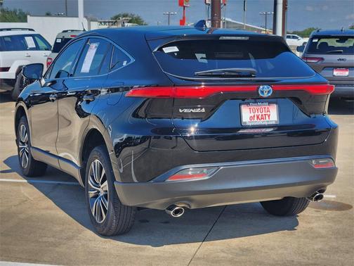 2023 Toyota Venza LE