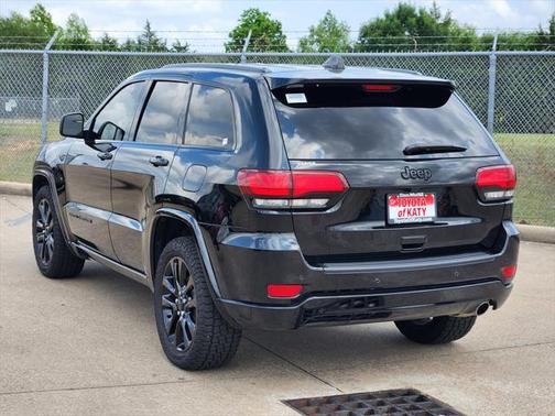 2021 Jeep Grand Cherokee Laredo