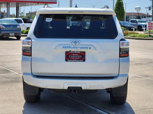2024 Toyota 4Runner SR5