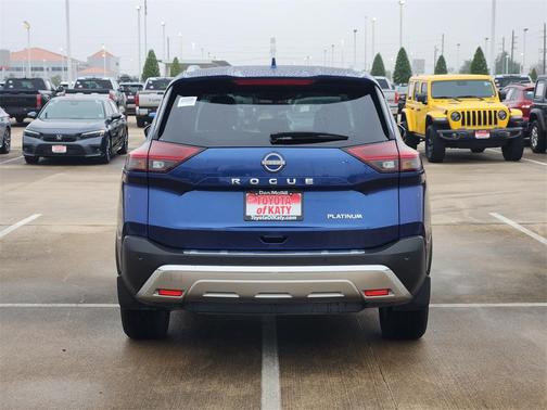 2022 Nissan Rogue Platinum