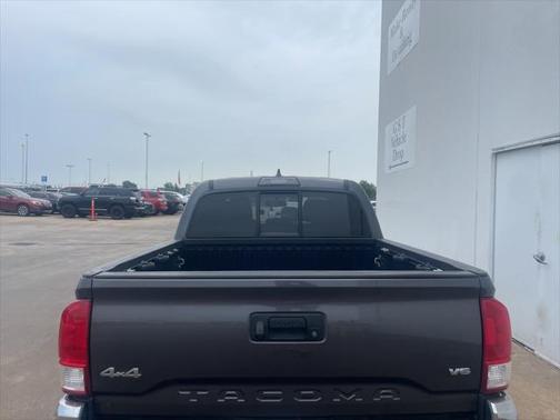 2017 Toyota Tacoma SR5