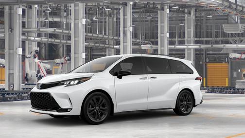 2025 Toyota Sienna XSE 7 Passenger