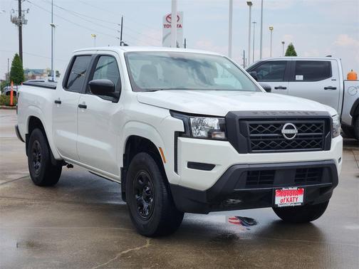 2023 Nissan Frontier S