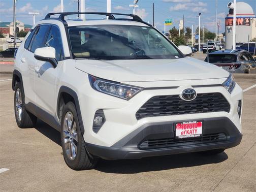 2021 Toyota RAV4 XLE Premium