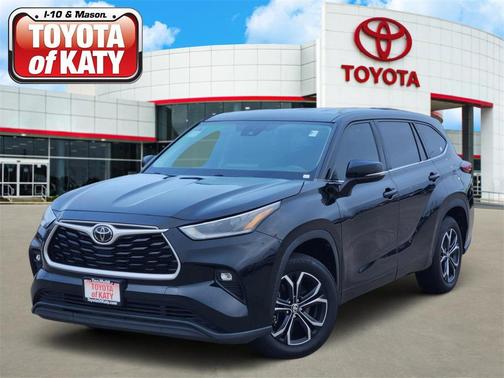 2021 Toyota Highlander LE