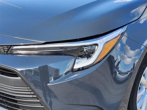 2026 Toyota Corolla Hybrid XLE