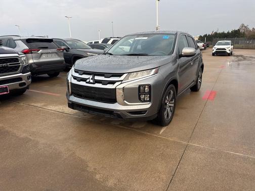 2024 Mitsubishi Outlander Sport SE