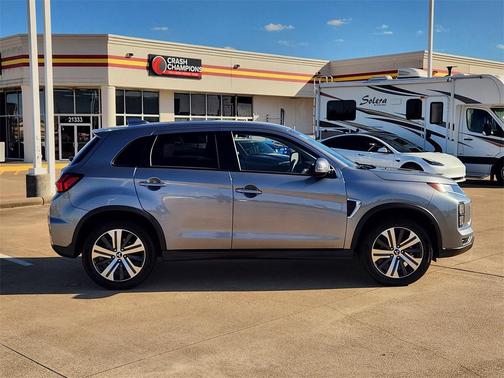 2024 Mitsubishi Outlander Sport SE