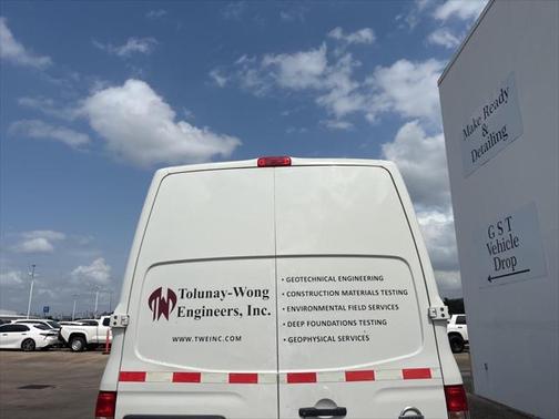 2018 Nissan NV Cargo NV1500 SL V8
