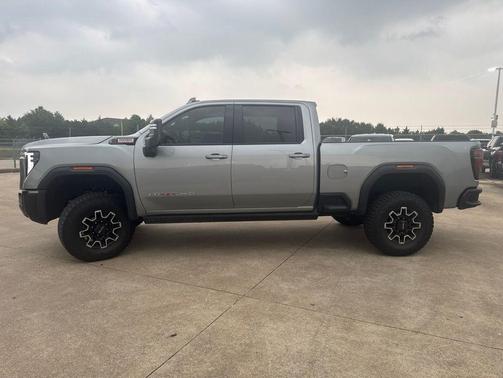 Sterling Metallic 2025 GMC Sierra 2500 AT4X