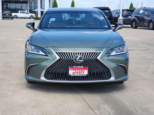 Sunlit Green 2019 Lexus ES 350 Base