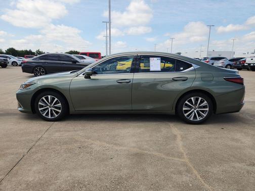 Sunlit Green 2019 Lexus ES 350 Base