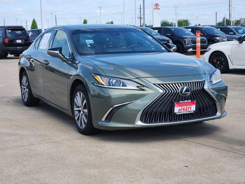 Sunlit Green 2019 Lexus ES 350 Base