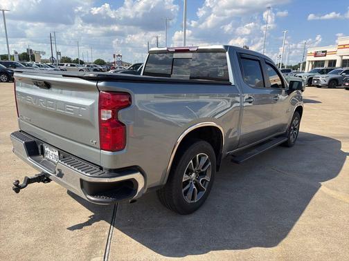 Sterling Gray Metallic 2023 Chevrolet Silverado 1500 LT
