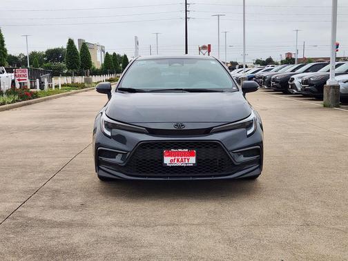Underground 2025 Toyota Corolla SE