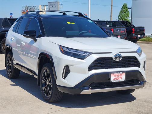 2025 Toyota RAV4 Hybrid SE