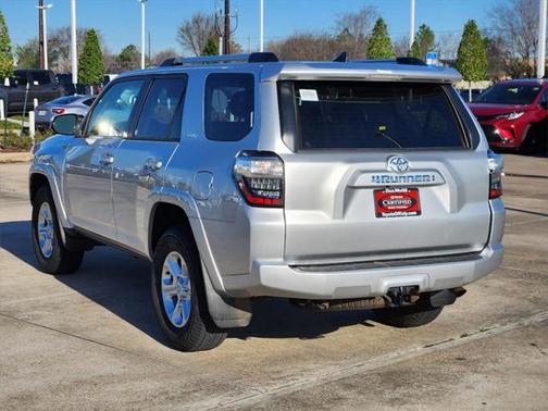 2024 Toyota 4Runner SR5