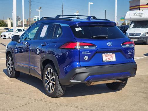 2024 Toyota Corolla Cross XLE